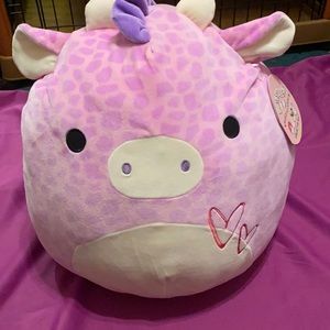 Jazzy the Giraffe Squishmallow